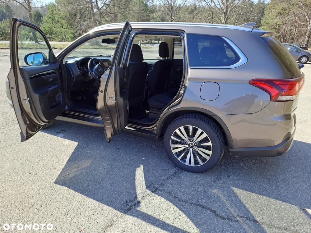 Mitsubishi Outlander 2.0 Intense 4WD CVT - 5