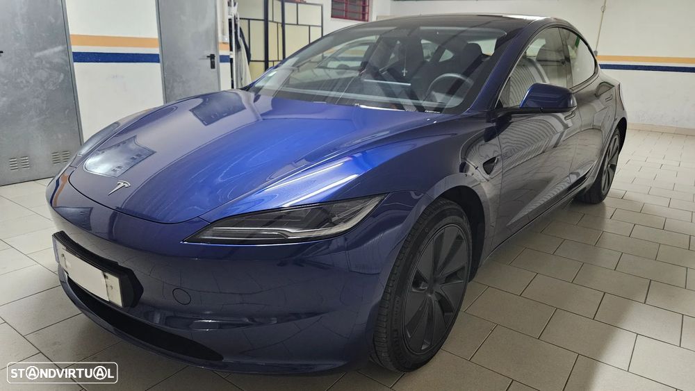 Tesla Model 3 - 2