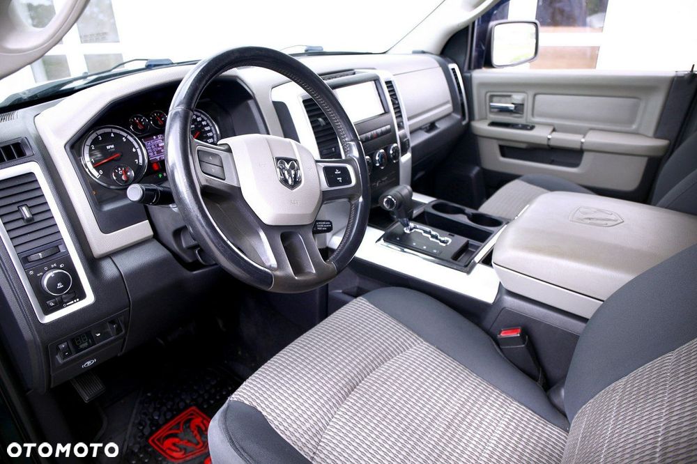 Dodge RAM - 19