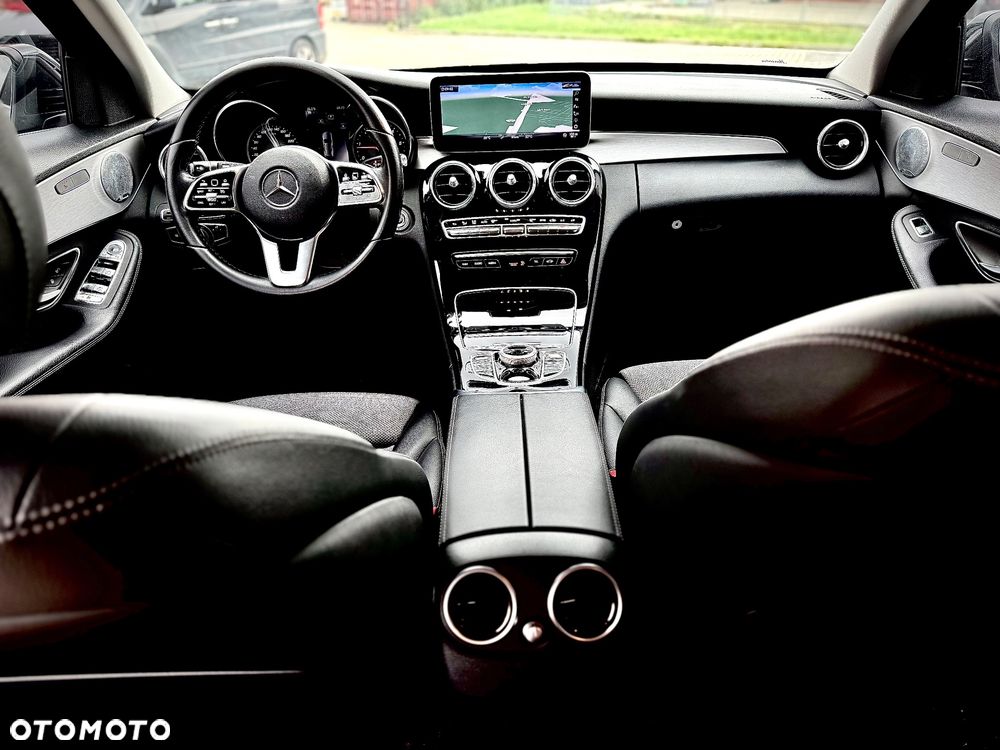 Mercedes-Benz Klasa C 200 d 9G-TRONIC Avantgarde - 5
