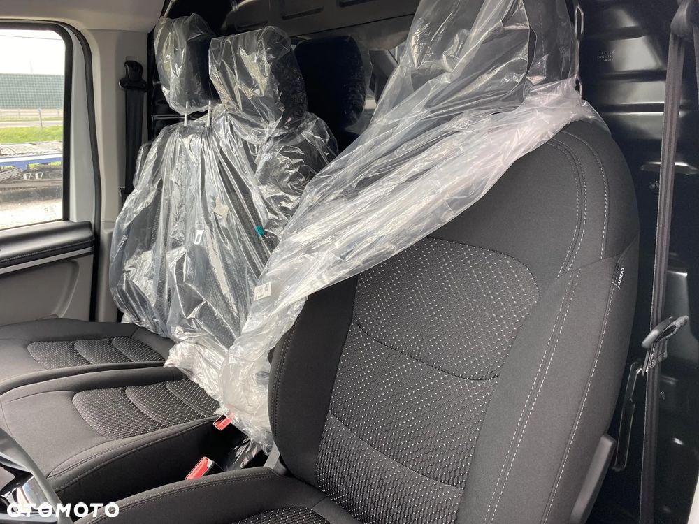 Maxus Deliver 7 - 11