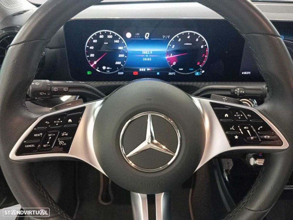 Mercedes-Benz A 200 - 10