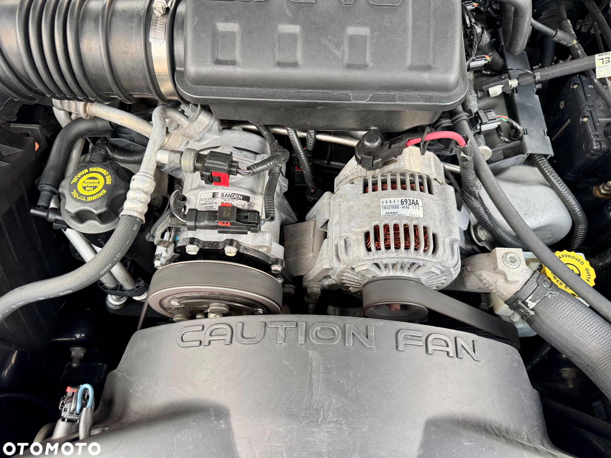 Jeep Cherokee 3.7L Limited - 23
