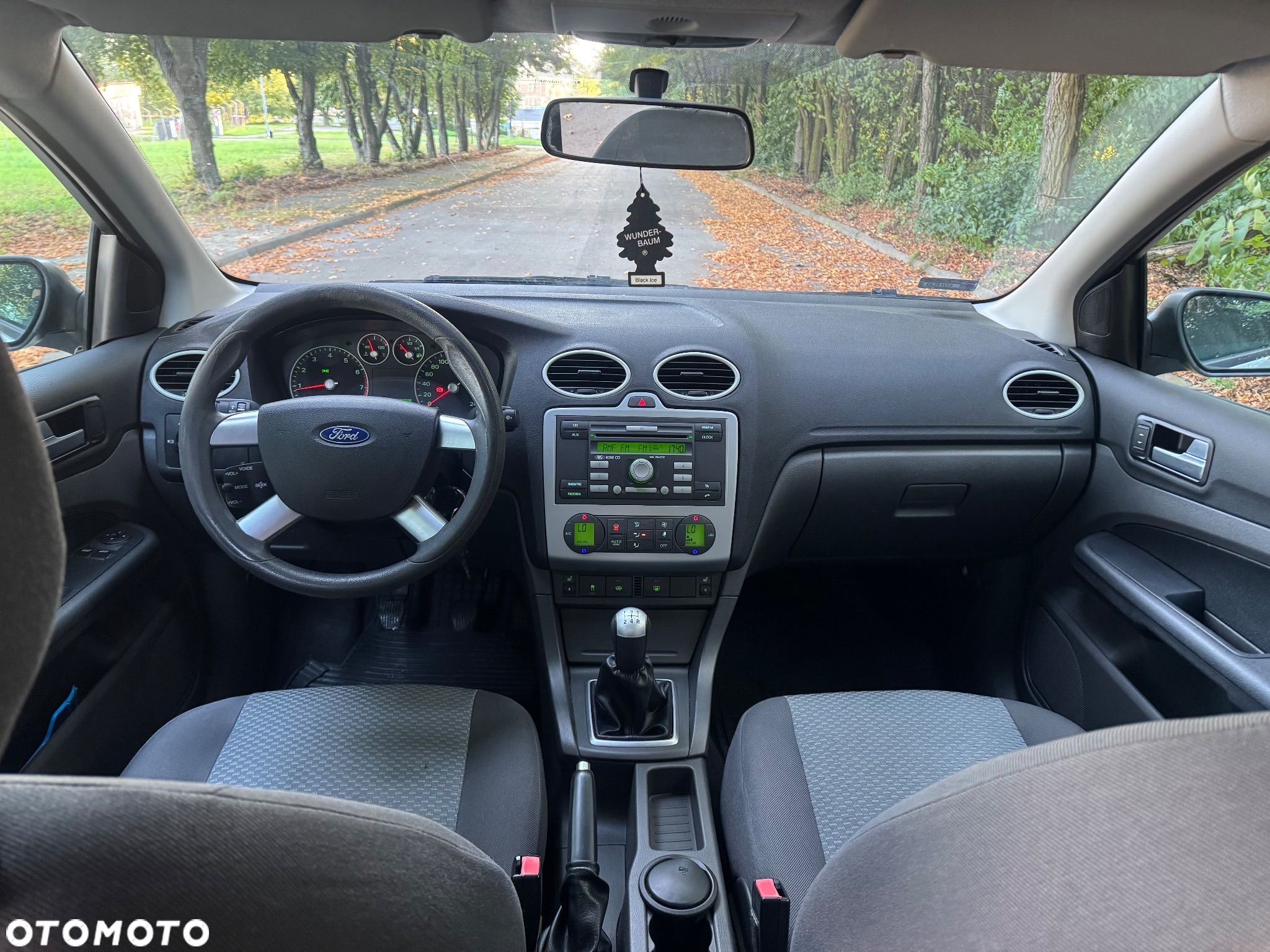 Ford Focus - 12