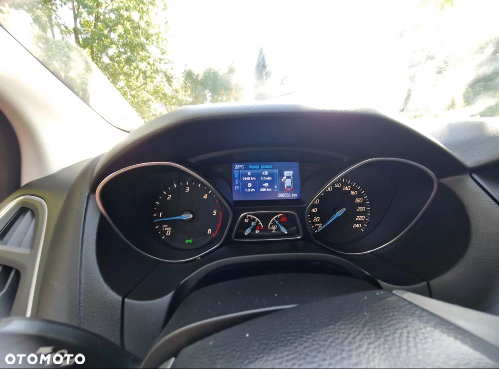 Ford Focus 2.0 TDCi Titanium - 16