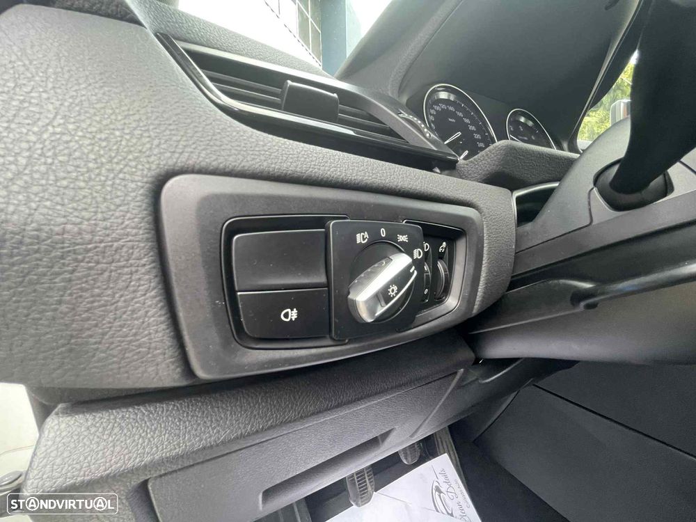 BMW 216 Active Tourer d Corporate Edition - 19