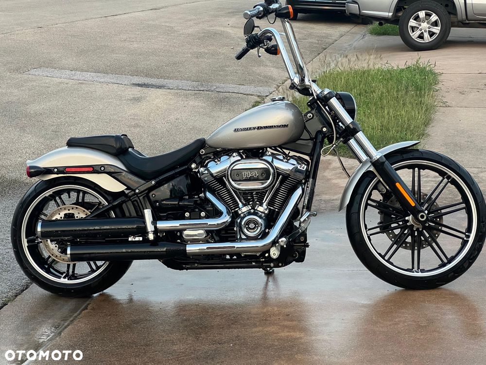 Harley-Davidson FXSB Breakout - 1