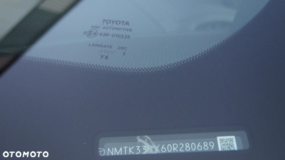 Toyota C-HR 1.8 Hybrid Dynamic - 32