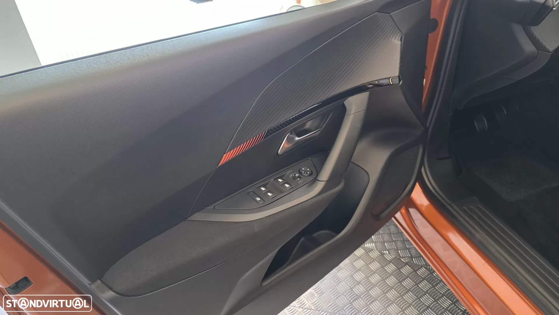 Peugeot 2008 1.5 BlueHDi Active - 29