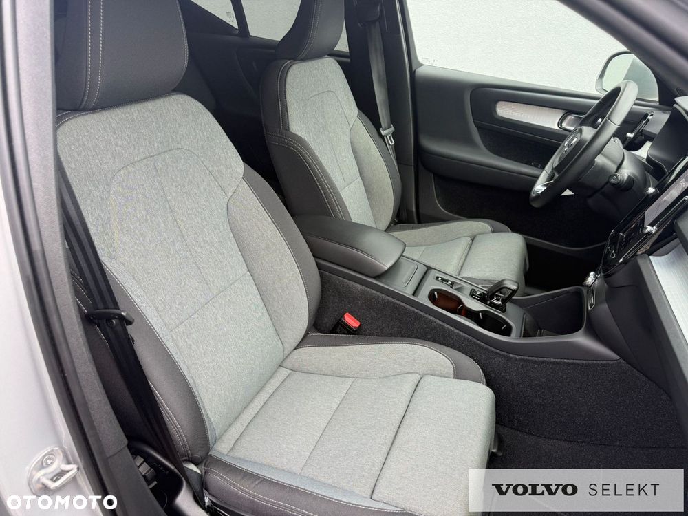 Volvo XC 40 - 28