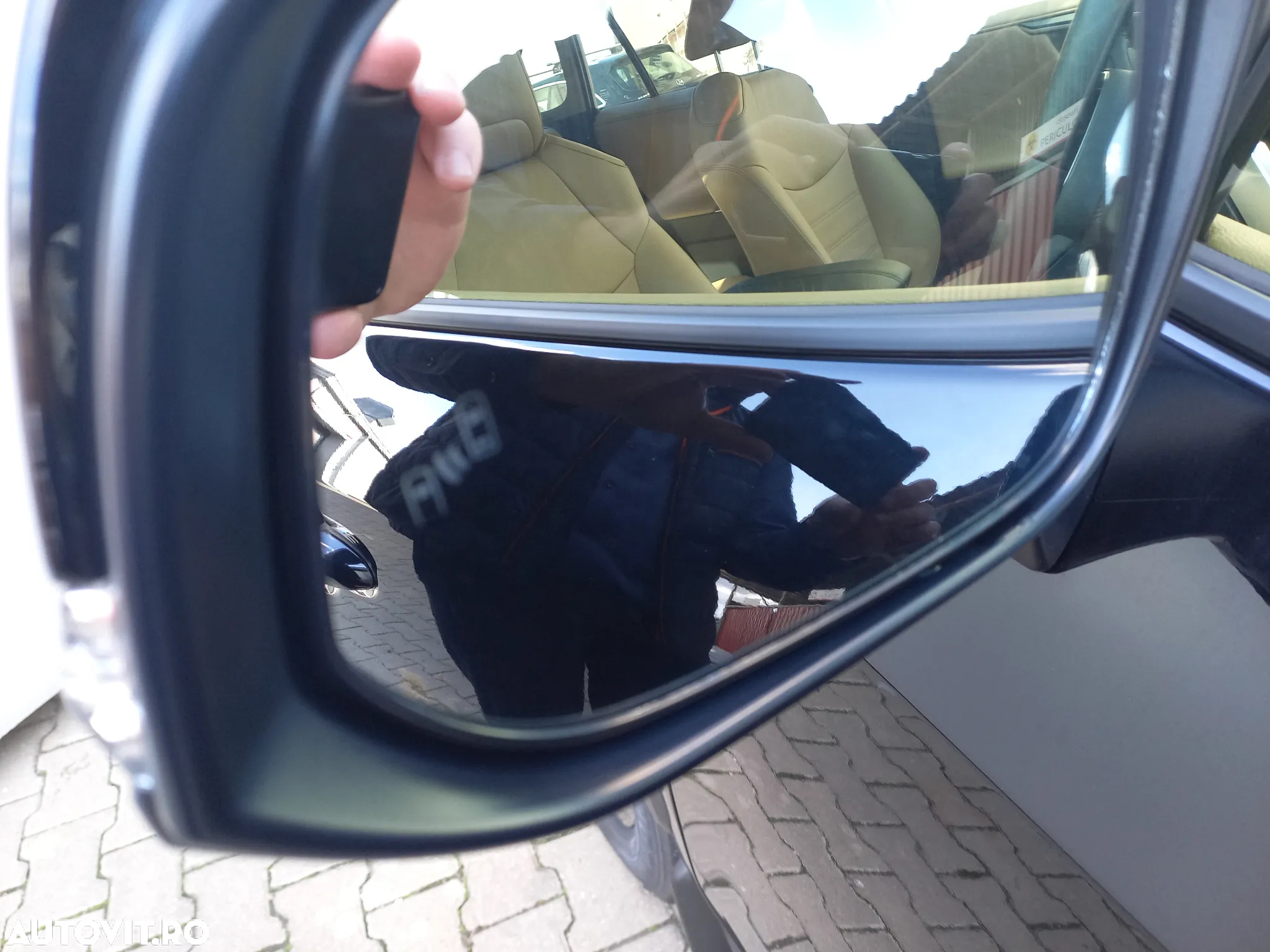 Toyota RAV4 2.5 Hybrid VVT-iE 4x4 Luxury - 12