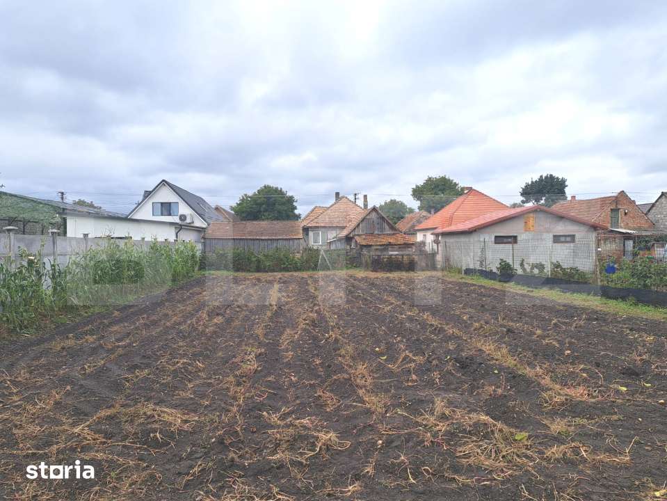 Casa de renovat– Halchiu, aproape de Brasov - Imagine principală: 2/11