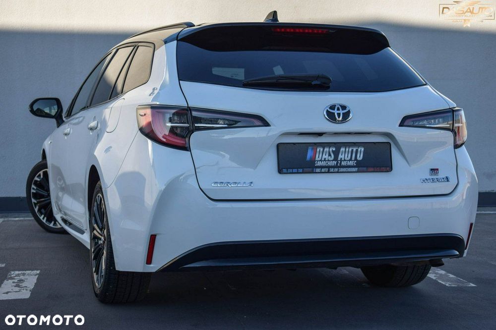 Toyota Corolla - 13