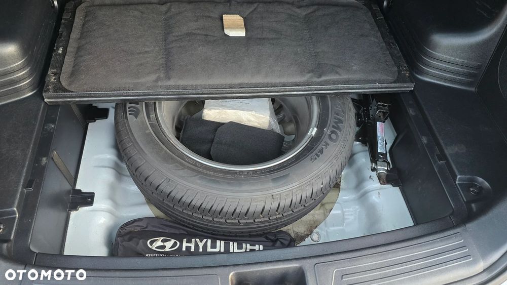 Hyundai ix35 1.7 CRDi Premium 2WD - 22