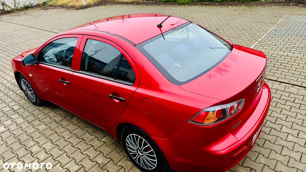 Mitsubishi Lancer - 9