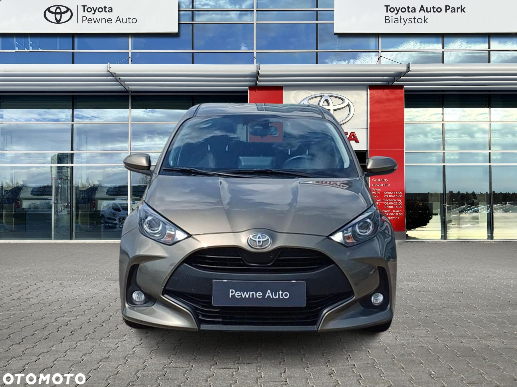 Toyota Yaris - 8