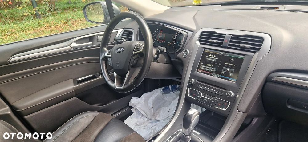 Ford Mondeo 2.0 TDCi Titanium PowerShift - 23
