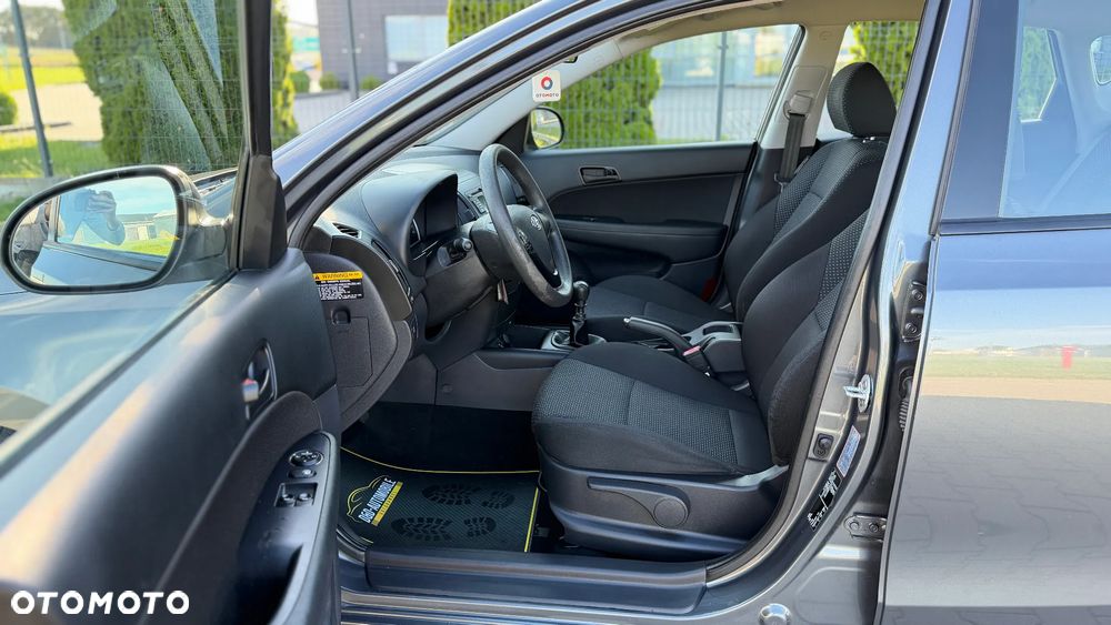 Hyundai i30 1.4 Edition Plus - 27