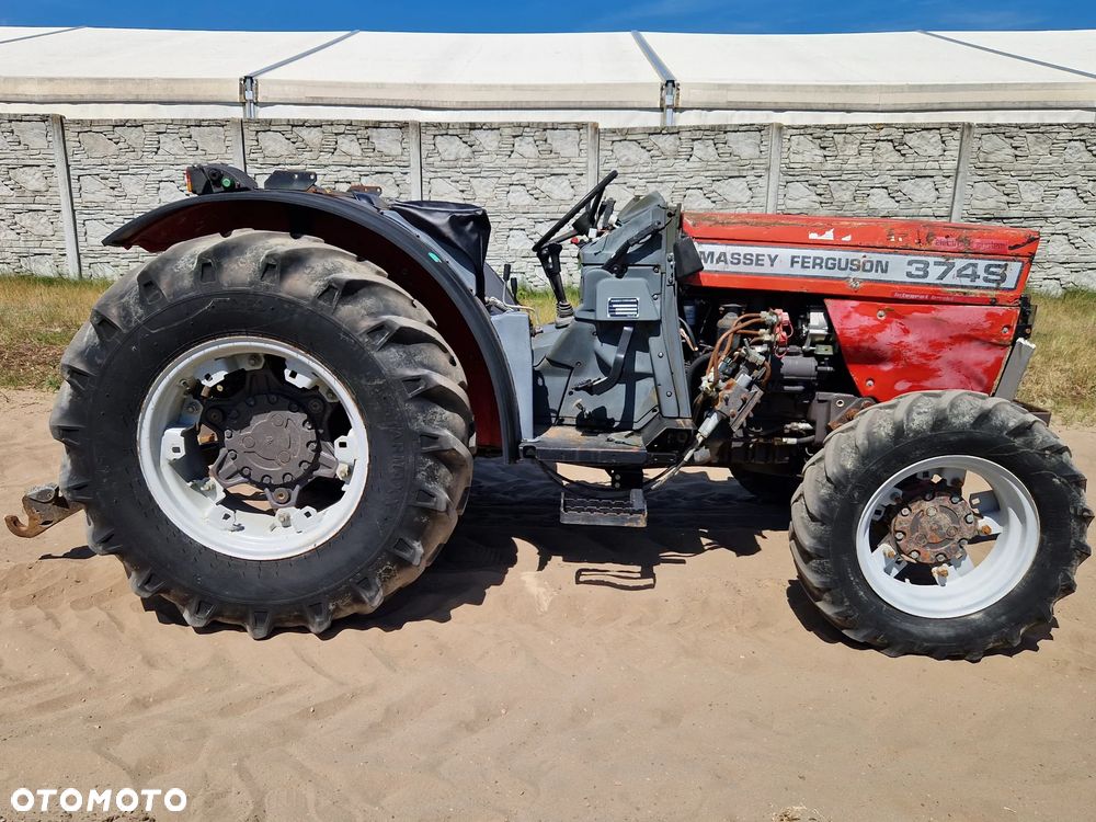 Massey Ferguson 374S 374 Bez Kabiny 70 Koni Perkins 4x4 podobny do  MF 390, Landini 7550, McCormick 745, Same Frutteto 75, Lamborghini Grand Prix 75, Deutz Agroplus 75, New Holland TN75F, Zetor 7245 - 6