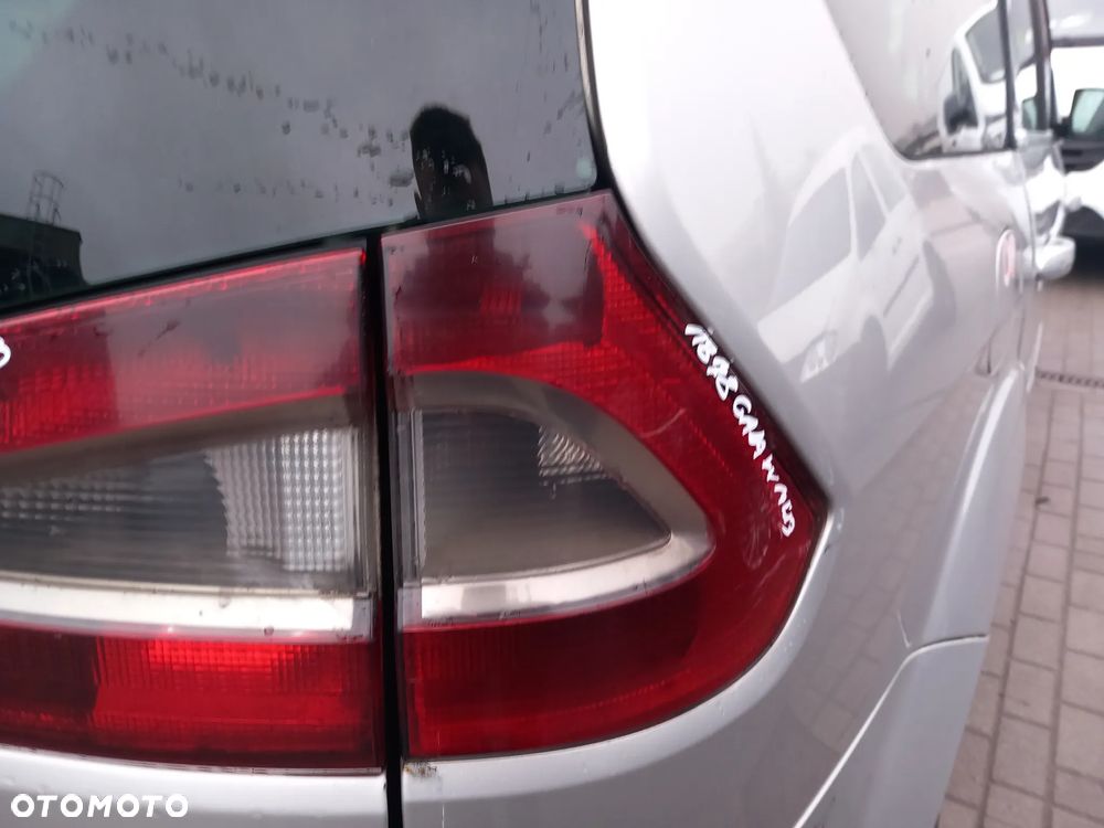 FORD GALAXY MK3 LAMPA PRAWA TYLNA PRAWY TYŁ W BŁOTNIK - 2