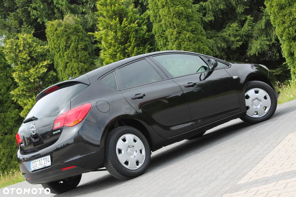 Opel Astra 1.4 Sport - 13