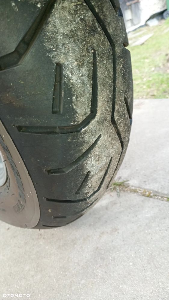 Suzuki VL 800 Volusia - 13