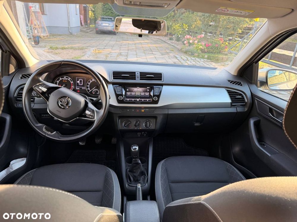 Skoda Fabia - 4