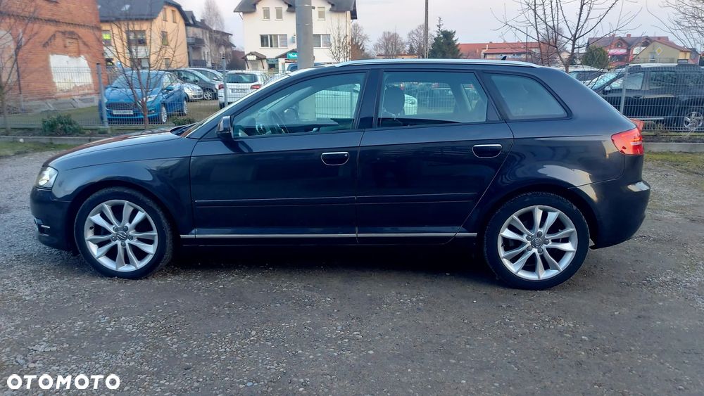 Audi A3 Sportback 2.0 TDI Attraction - 13