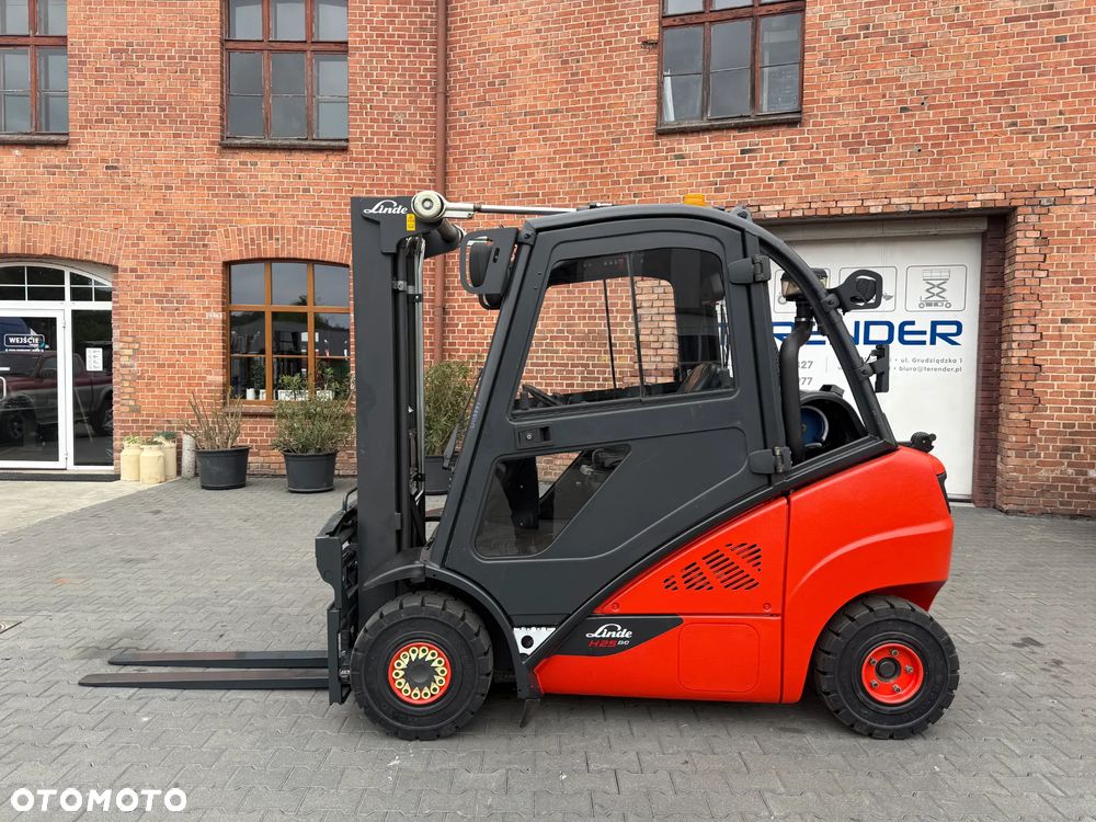 Linde H25T-02 - 2