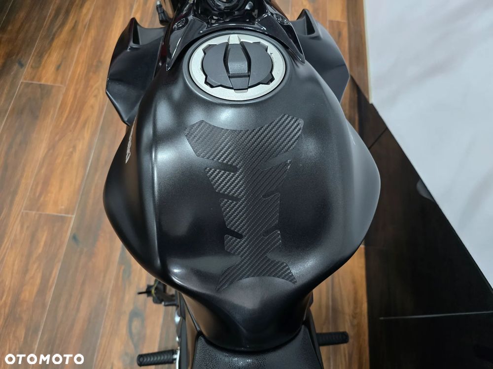 Kawasaki Z 650 - 11