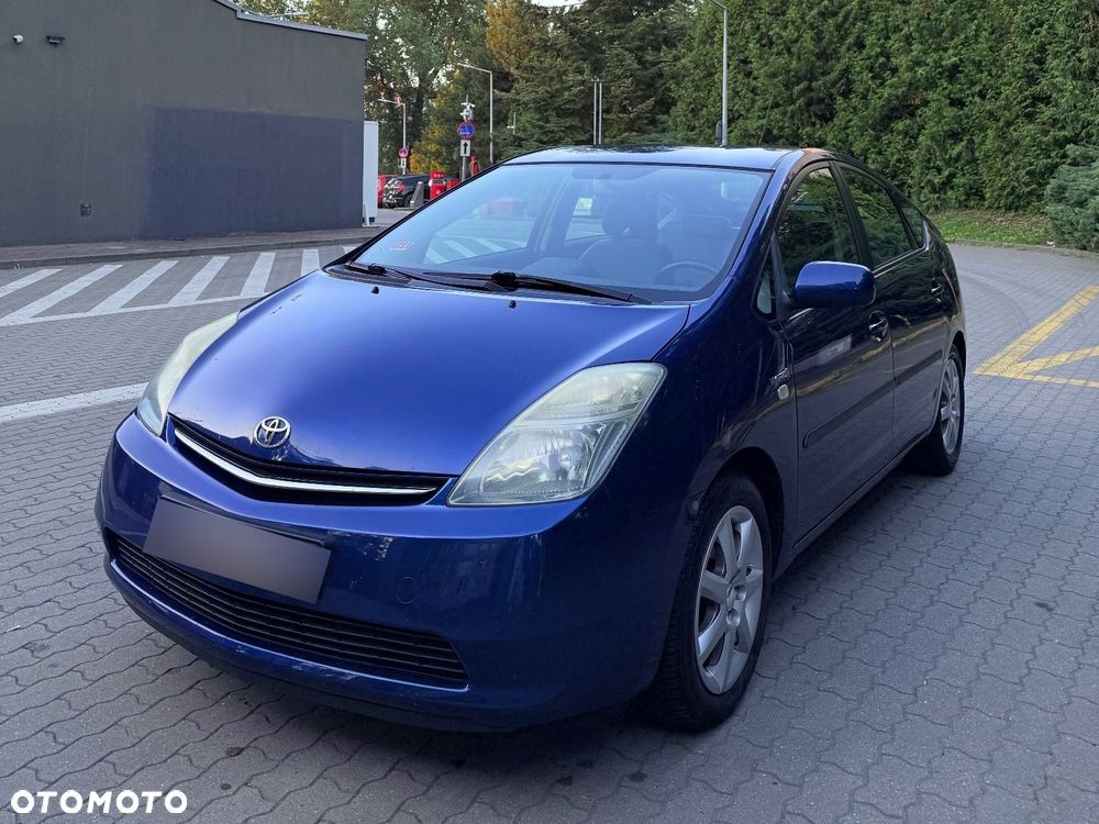 Toyota Prius - 1
