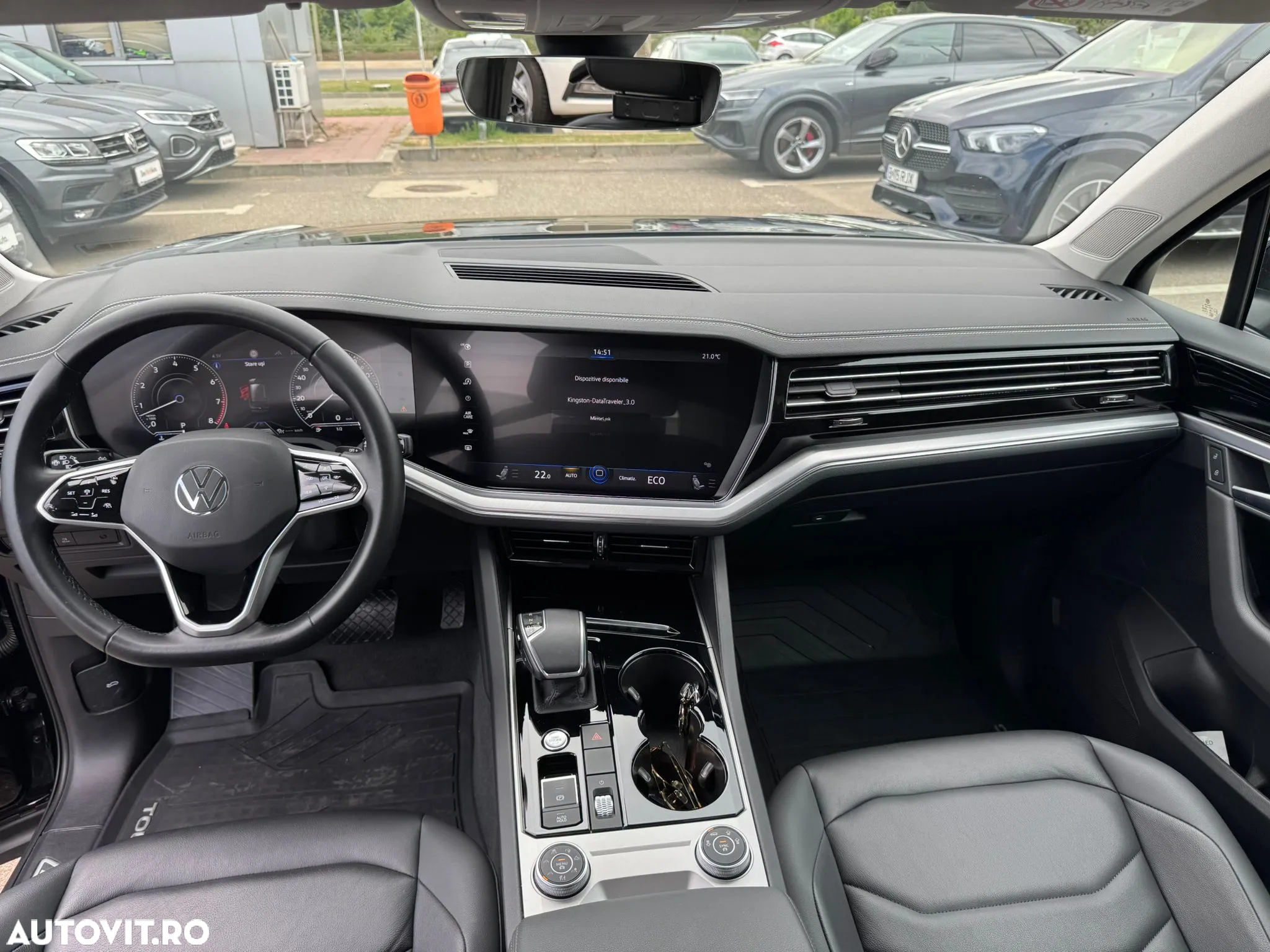 Volkswagen Touareg V6 TSI 4MOTION Elegance - 24
