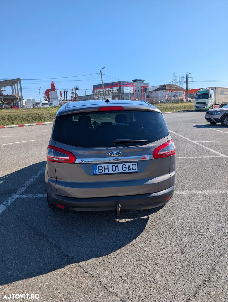 Ford S-Max 2.0 TDCi DPF Titanium - 6