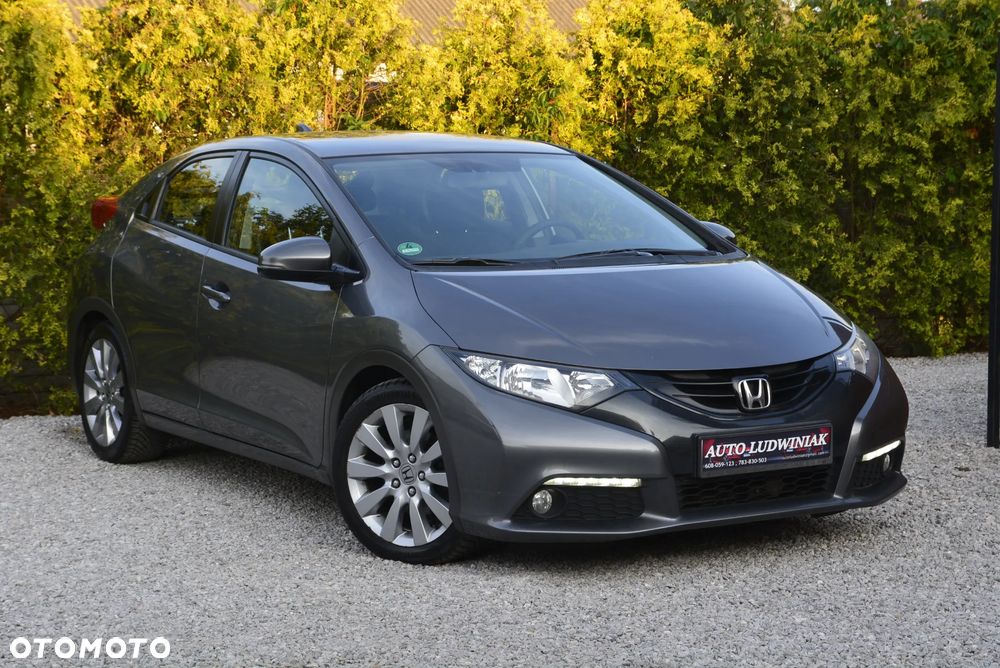 Honda Civic 1.8 i-VTEC Automatik Lifestyle - 1