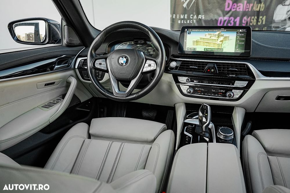 BMW Seria 5 530e Aut. Luxury Line - 11