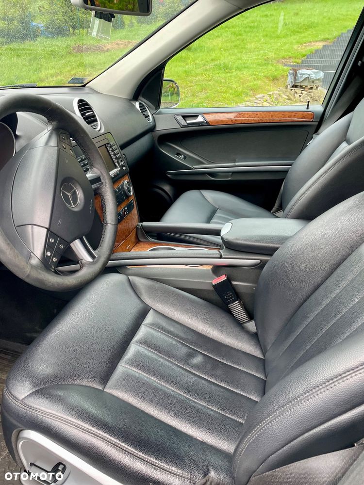 Mercedes-Benz ML 350 4-Matic - 6