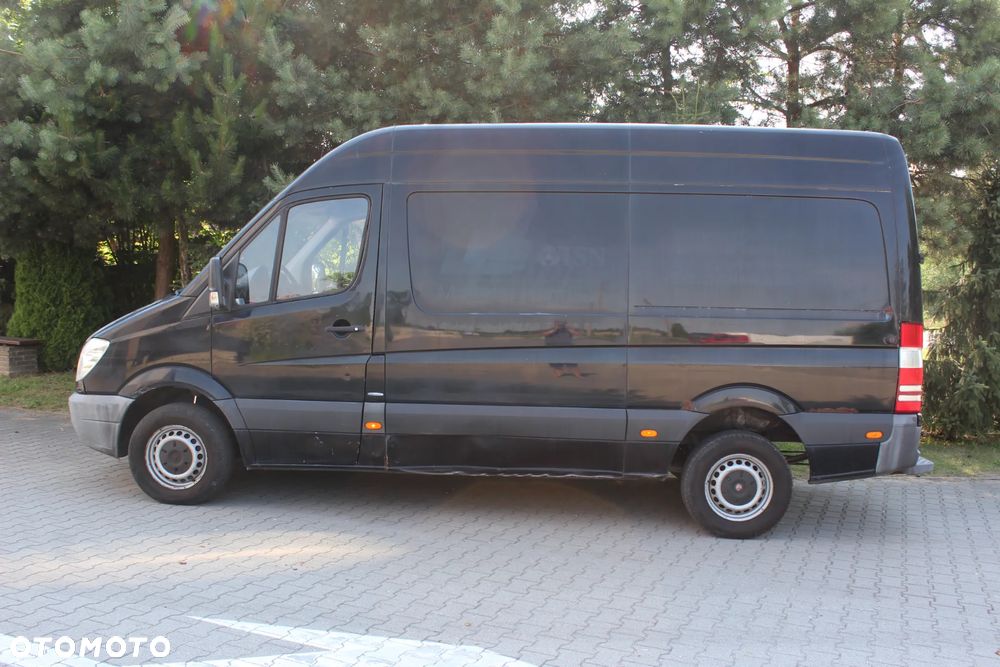 Mercedes-Benz Sprinter - 8