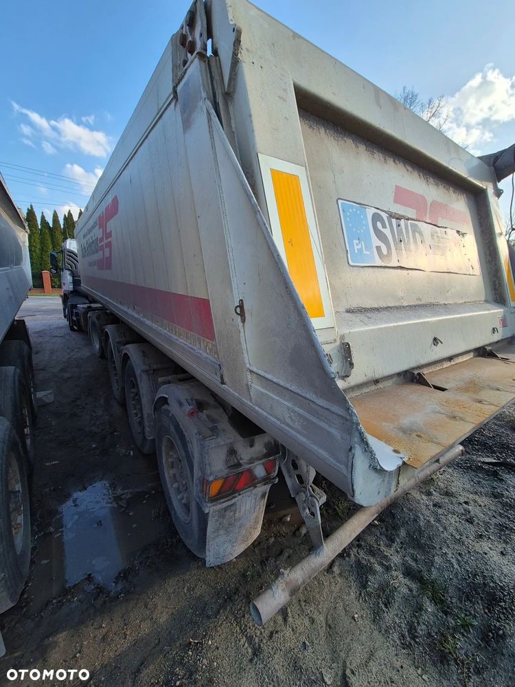 Schmitz Cargobull Ski 24 - 3