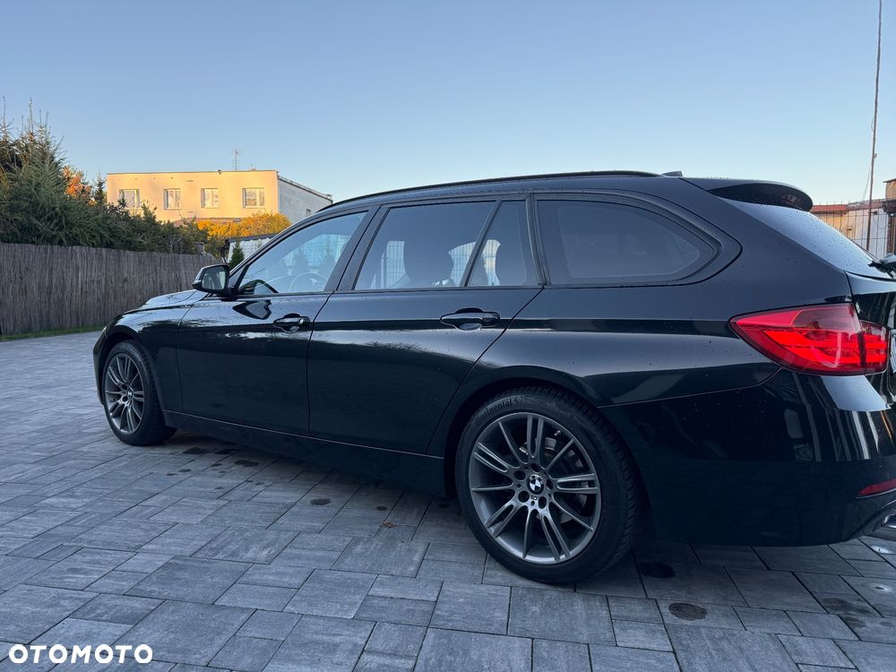 BMW Seria 3 320d Touring Sport Line - 6