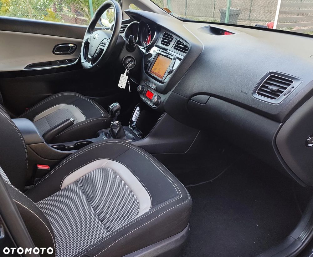 Kia Ceed 1.6 GDI L Business Line - 9