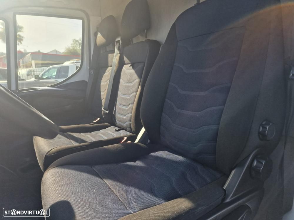 Iveco Daily DAILY VI CAIXA (156CV) - 15