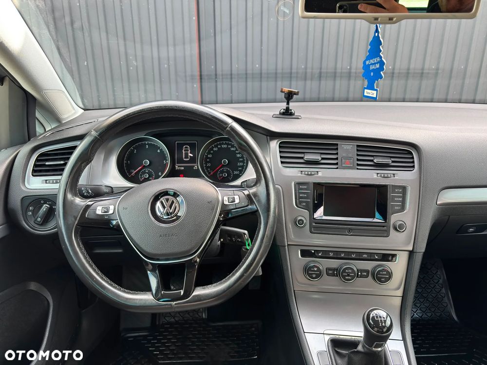 Volkswagen Golf 1.6 TDI SCR IQ.DRIVE - 15