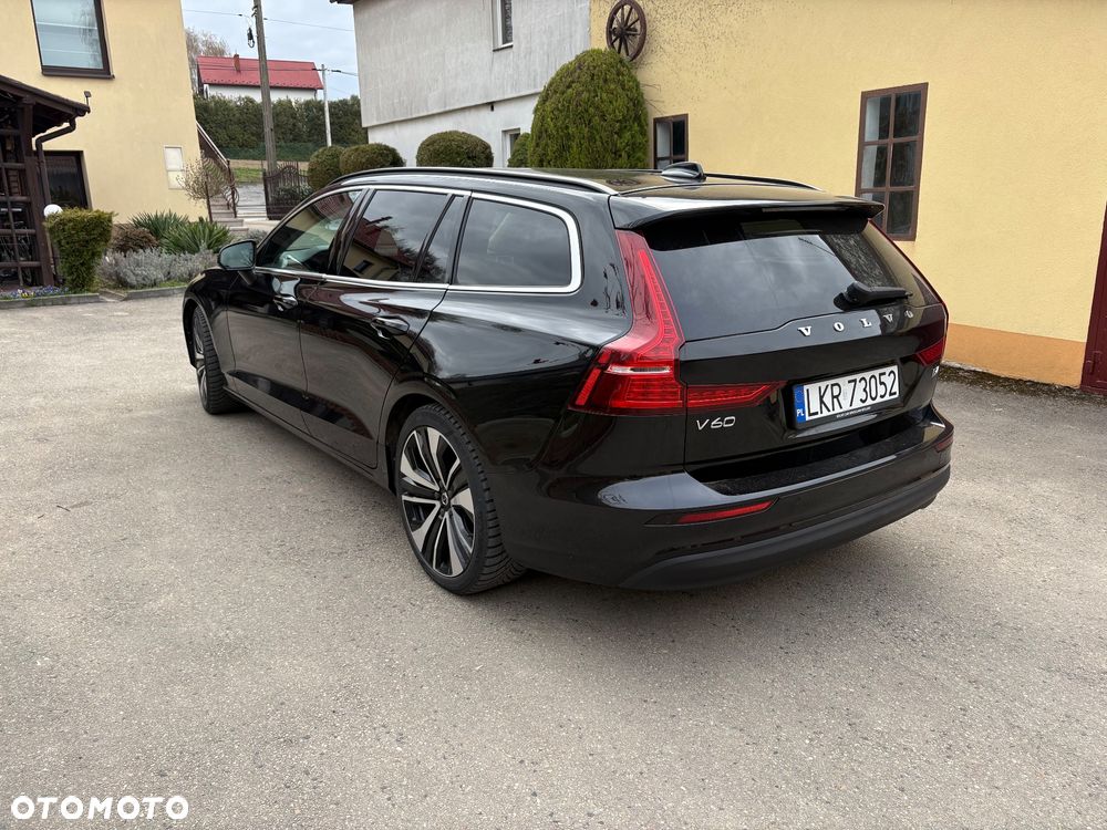 Volvo V60 B4 D Momentum Core - 3