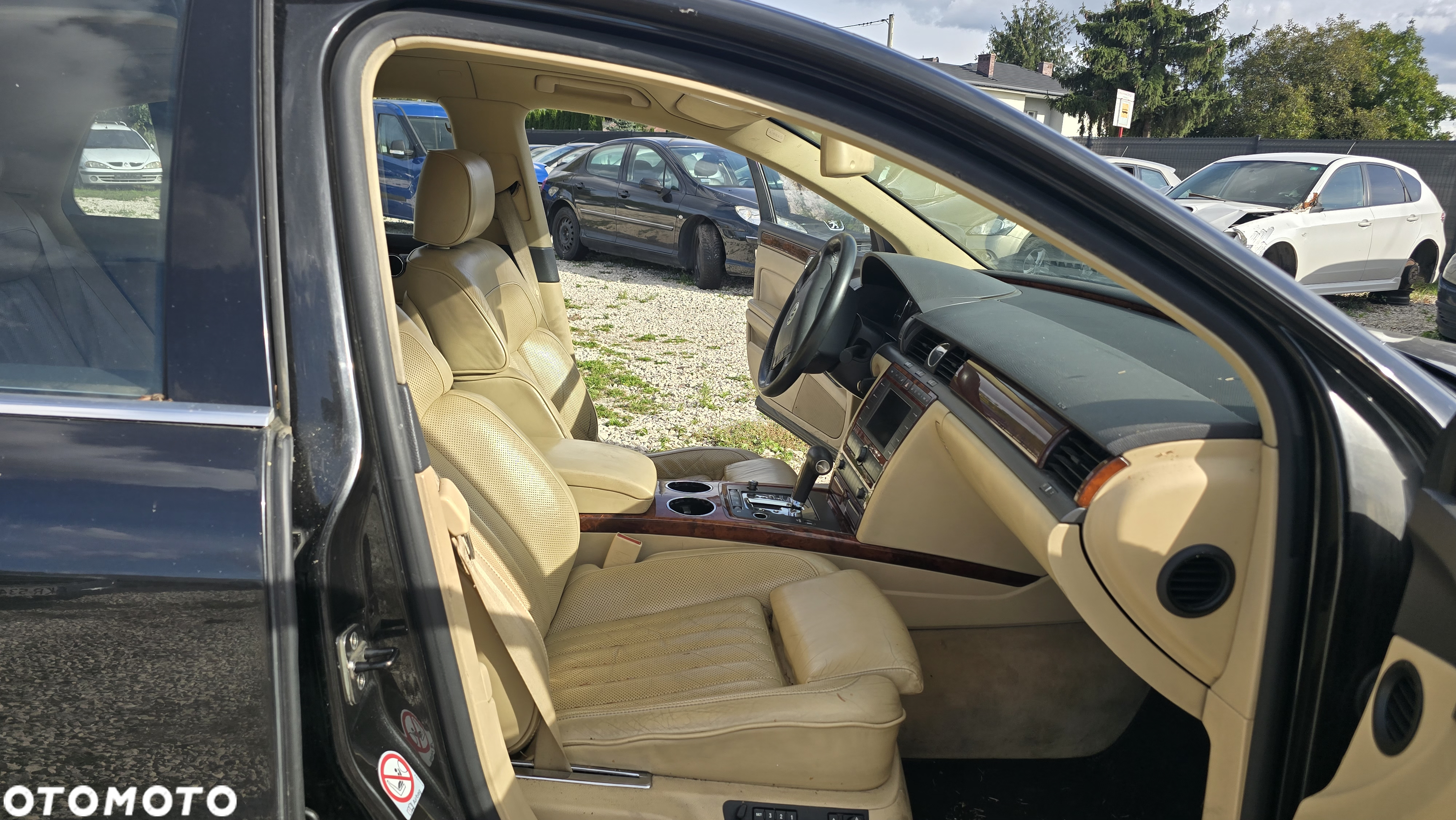 Volkswagen Phaeton 4.2 V8 4Mot (5 os.) - 18
