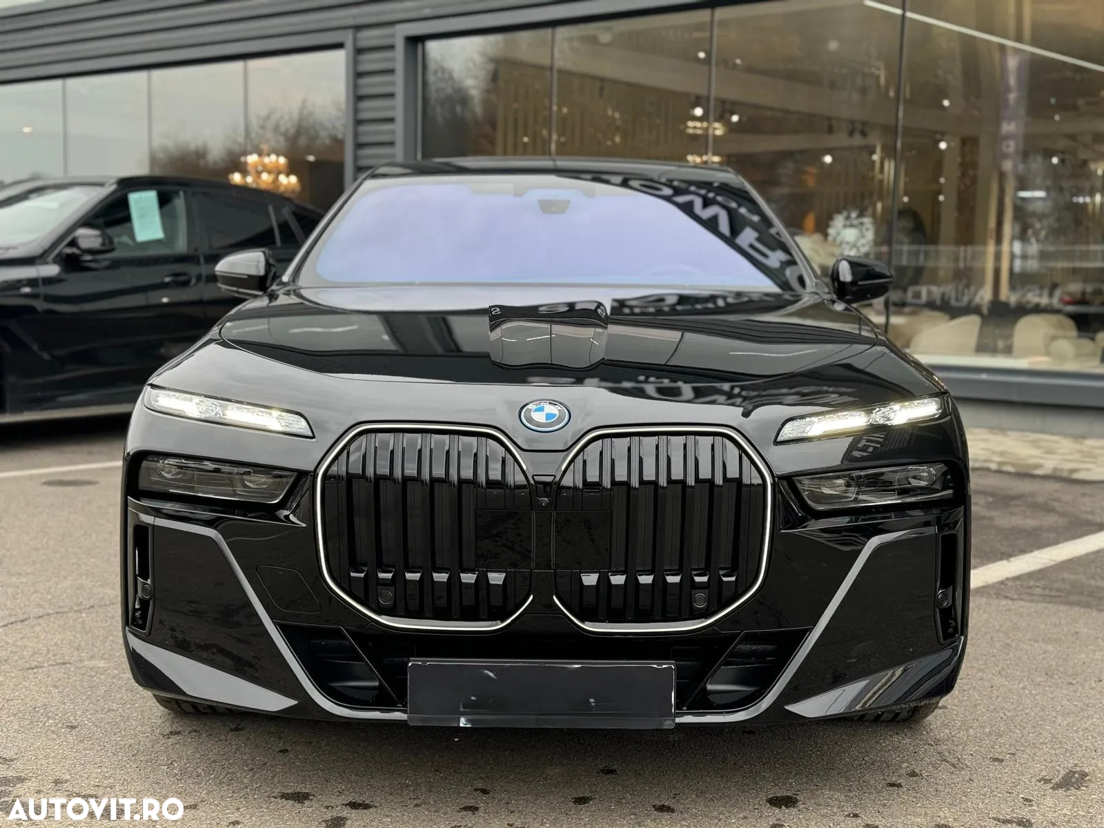 BMW Seria 7 750e xDrive AT PHEV - 3