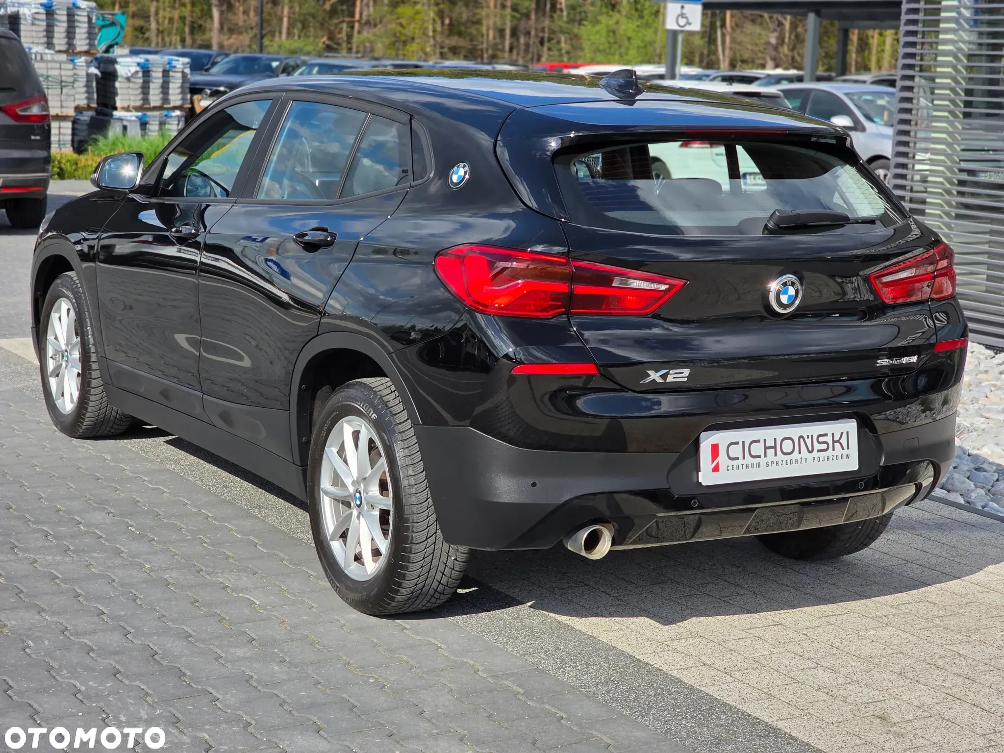 BMW X2 sDrive18i GPF Business Edition - 4