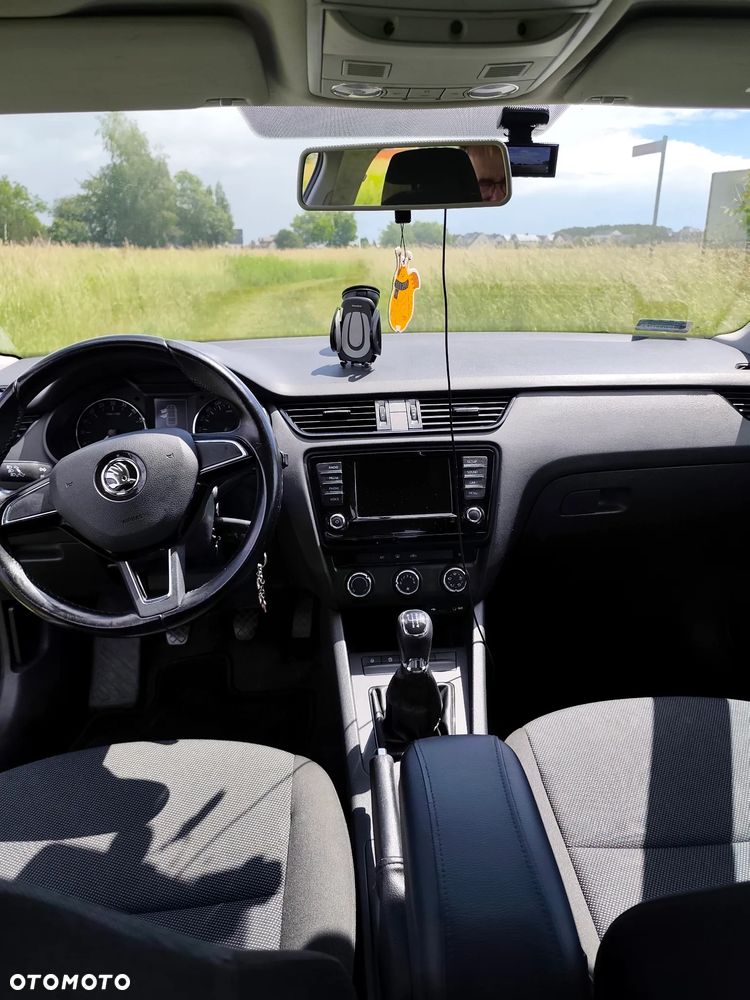 Skoda Octavia 1.6 TDI Ambition - 6