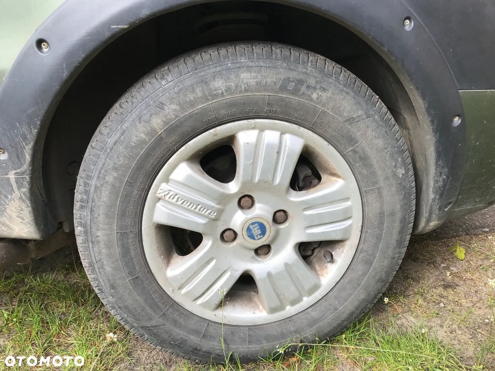 Fiat Strada ver-adventure-4os - 5