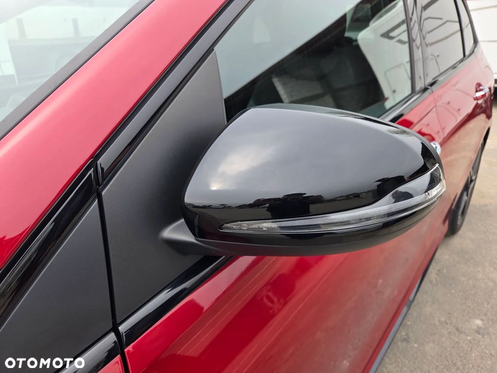 Mercedes-Benz Klasa B 220 4-Matic AMG Line 7G-DCT - 17