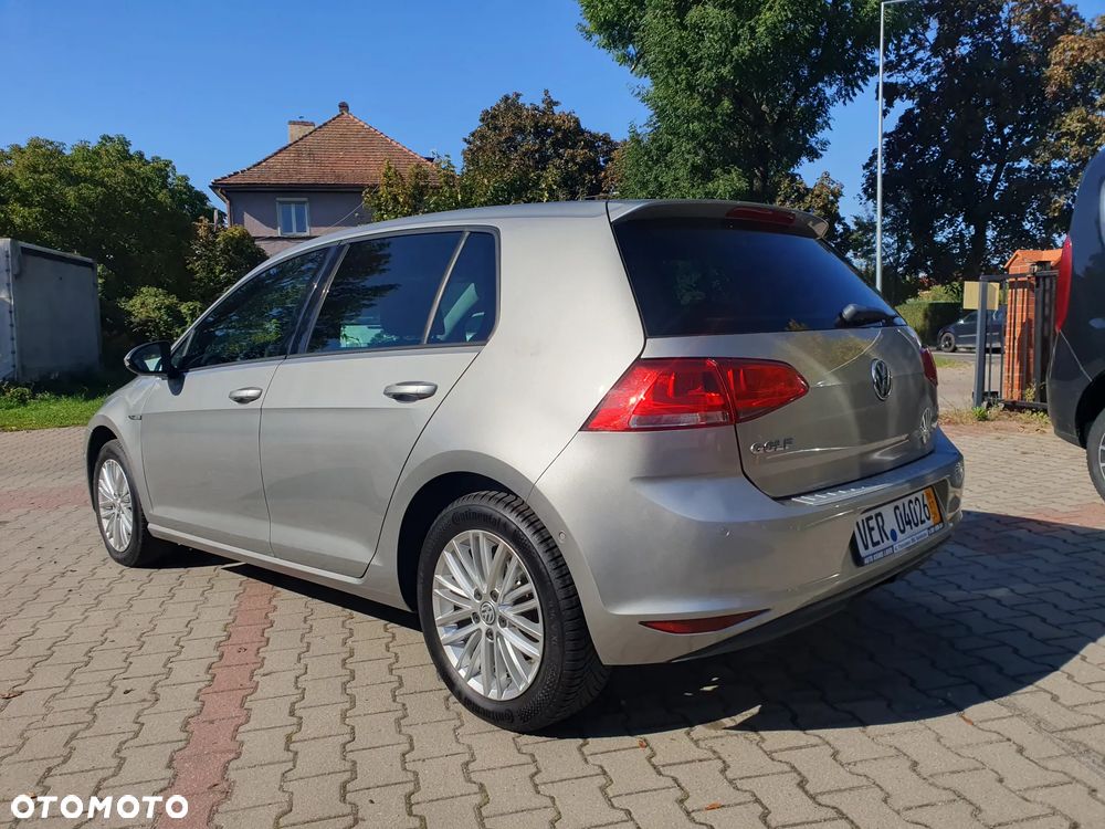 Volkswagen Golf 1.2 TSI BlueMotion Technology Cup - 4